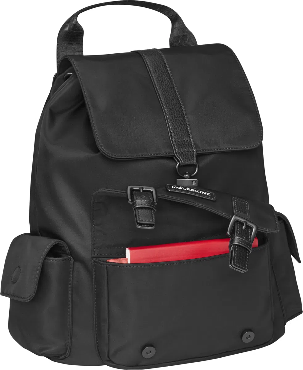 Moleskine Sac À Dos Moyen Collection Legendary, Sac À Dos Pour Travail et Université avec Housse Rembourrée Pour Appareils Électroniques en 100% Matériaux Recyclé, 39,5 x 39 x 15 cm, Noir